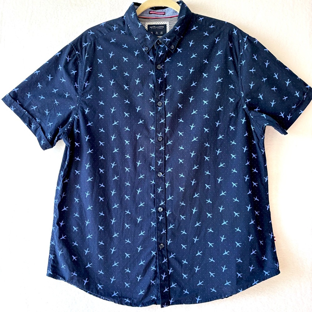 Denim and Flower men’s button short sleeve shirt with airplane print size XL